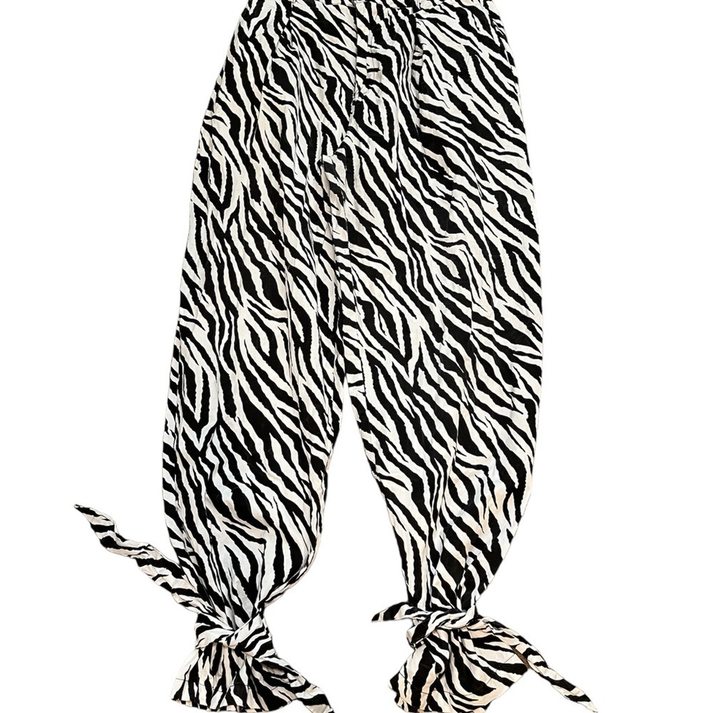 K TOO High Waisted 100% Cotton Black & White Animal Print Pants Size: Large - Picture 8 of 10